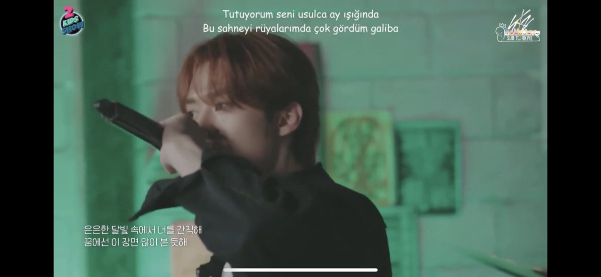 Selam, STAY! Sizler için SKZ’in en büyük hyunglarının katıldığı ve Changbin’in sunduğu 2 Kids Show’un 3. bölümünü çevirdik! İyi seyirler dileriz 🐺🐰🐷🐰

youtu.be/Muw7SJ1Ie4M?si…