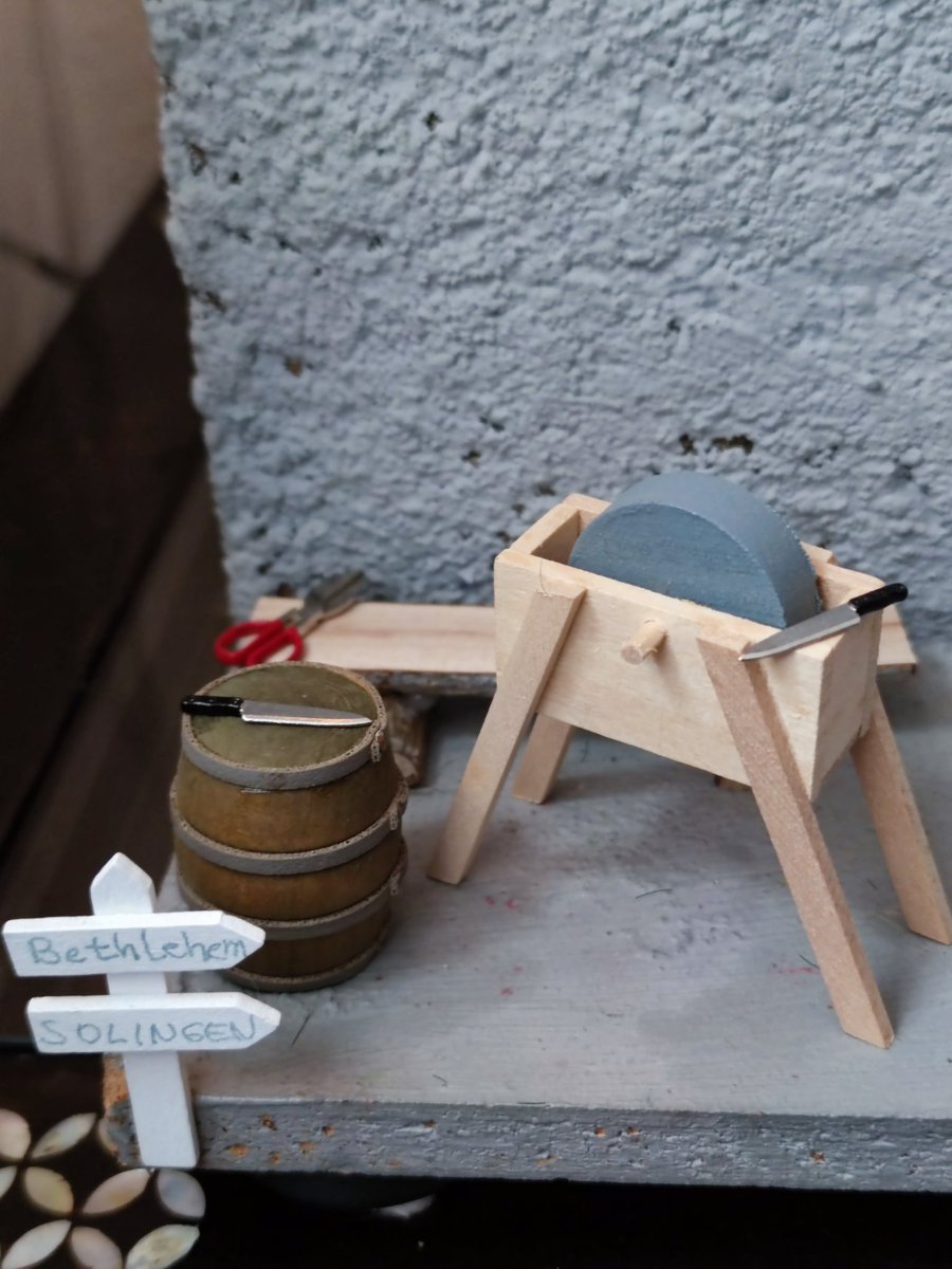 tellthee's tweet image. 10.12.
Second Sunday in Advent 🕯️🕯️
#ZweiterAdvent
#Solingen 🔪❤️