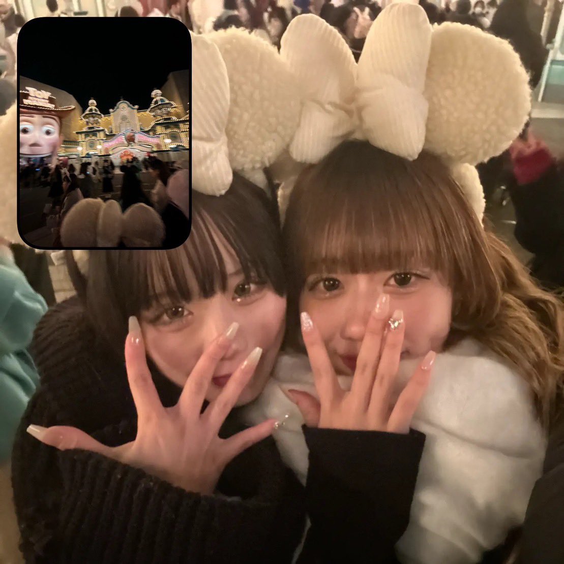 chibabeauty's tweet photo. 美容学生は忙しくて友達と遊んだり出来ないのかな😶💭
と思う人が多いと思います。
もちろん平日はしっかり勉強します！
ですが土日は友達と遊びに行ったり、家でまったり過ごしたり、、、！
オンとオフを切り替えて休みを満喫しています🫶🏻💞

ちなみに私は先週ディズニーに行ってきました！！🐭🌲 https://t.co/Fs3tM8ICzR