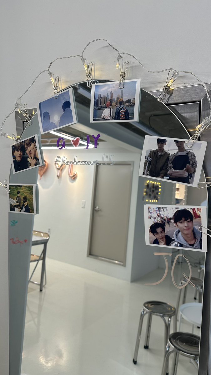 #Rendezvous115

쿠키가 귀엽고 게이가 맛있어요〰️🍥