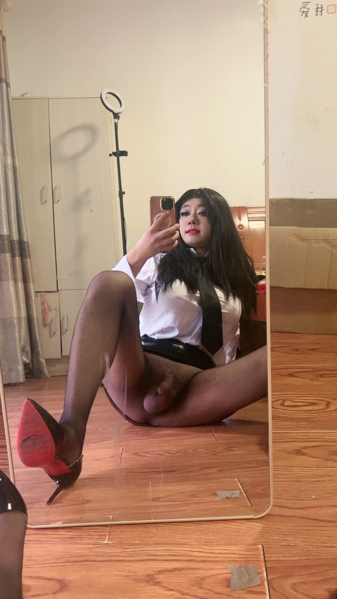 五年了，终于到一千粉了，放个福利，苏州大市内。最好相城区，或者姑苏区。挑一个直男，免费啪啪。具体要求中奖我会私聊你
点赞转发评论0-20随机数，明天晚上8点开。
#苏州伪娘  #苏州 #福利 #免费 #男娘 #苏州人妖 #苏州cd #苏州男娘 #男娘 #白虎 #肥臀 #伪娘 #伪娘の日常 #连裤袜 #捆绑 #绳子 #绳艺