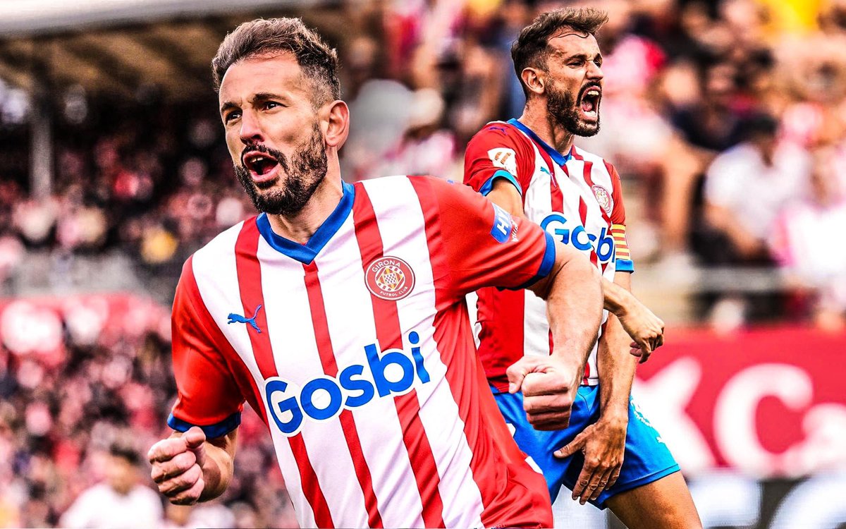 LngHn268369's tweet photo. Cristhian Stuani
Tay săn bàn thắng của Girona 💪💪💪

#Girona #football #footballnew https://t.co/2WSGFf4UzL