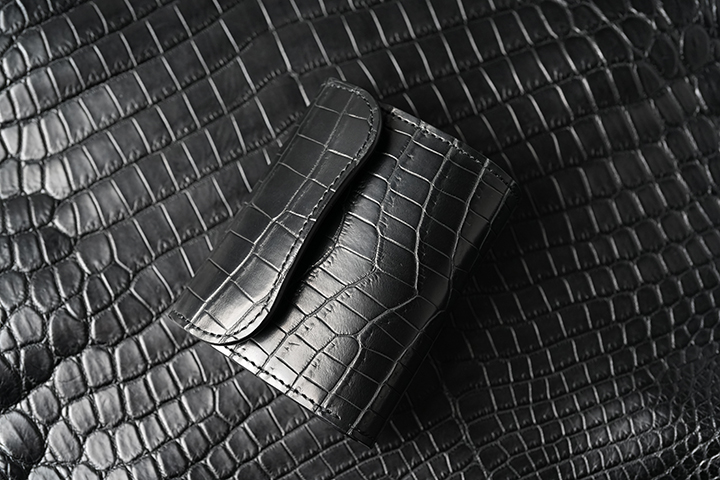 wildswanscou's tweet image. 贅沢なセンター取りクロコの受注会を期間限定で開催しています。

wildswans.jp/news/21101/

#WILDSWANS　#ワイルドスワンズ