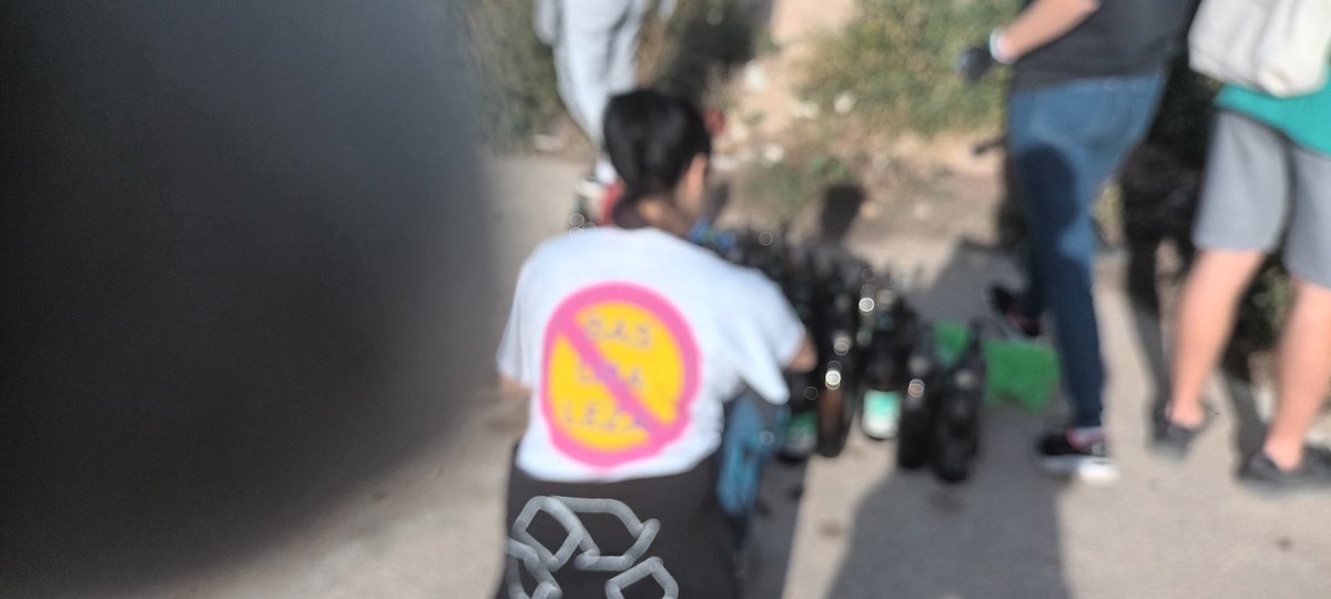 Regmurcialimpia's tweet image. Hoy estamos con un grupo de scouts recogiendo un lateral del parking disuasorio de Barriomar. @MscMurcia @MscNacional  #luzdelapazdebelen @BarriomarObs .  #cienciaciudadadna #ProyectoLIBERA @SEO_BirdLife @M_CruzFerreira @AytoMurcia @mucsostenible @diariolaopinion