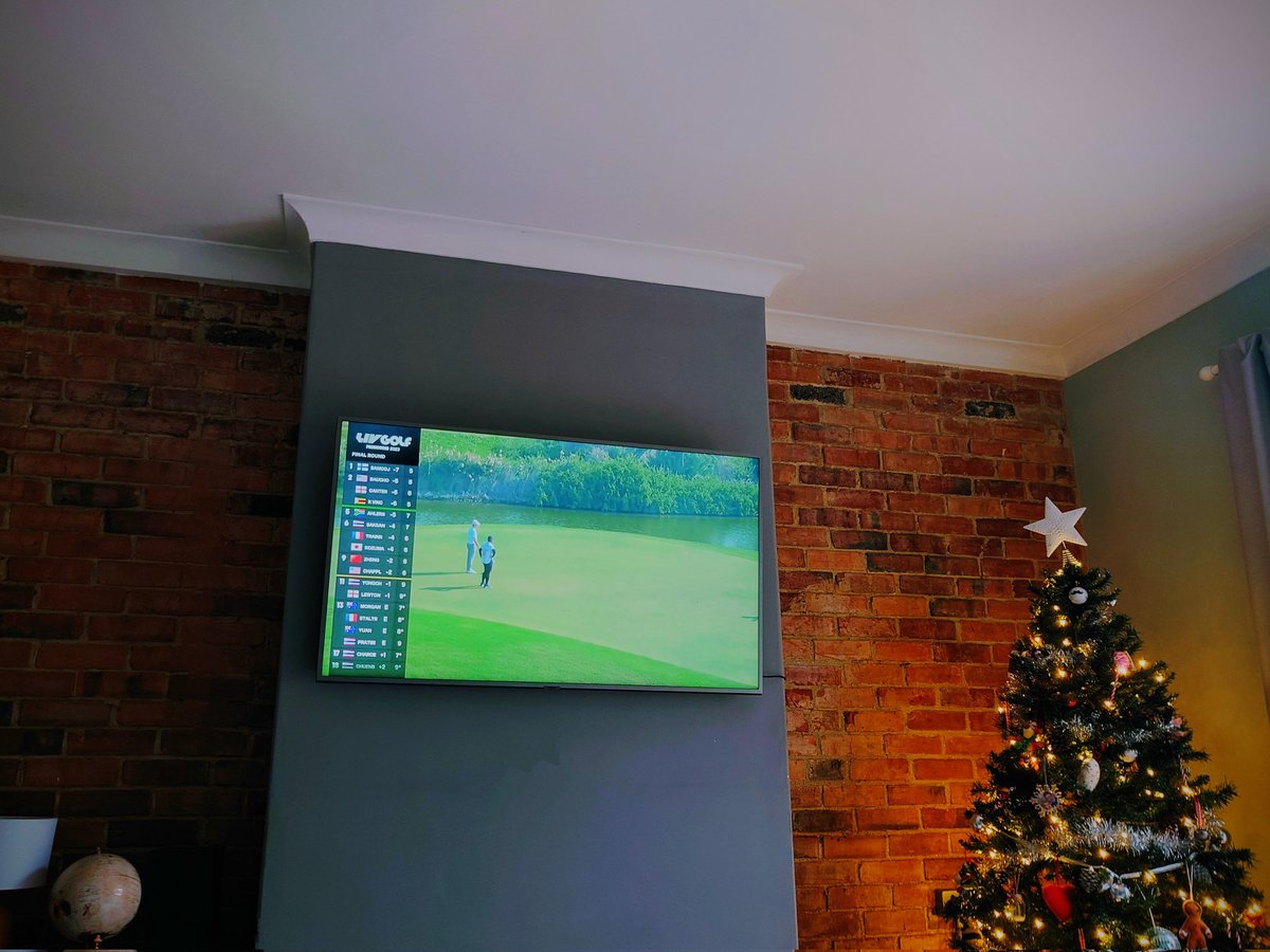 akaRANDOMHER0's tweet photo. @livgolf_league new promotion event might be a better addition to their season than Rahm himself.......Well nearly. https://t.co/Y8QI51EdqE