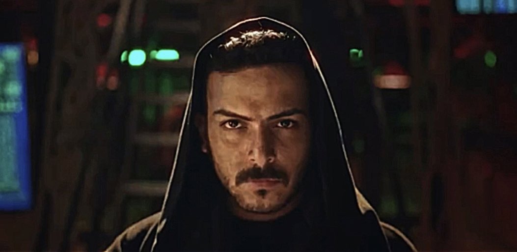ترا هذا ممثل انصحكم تجيبوه برمضان وربي ليزيد عندكم المشاهدات ويحسبوه جايبينه من هوليود ابد ماكنه عربي وراح نضمن لكم الترند 😂😂 <a href="/mbc1/">MBC1</a>