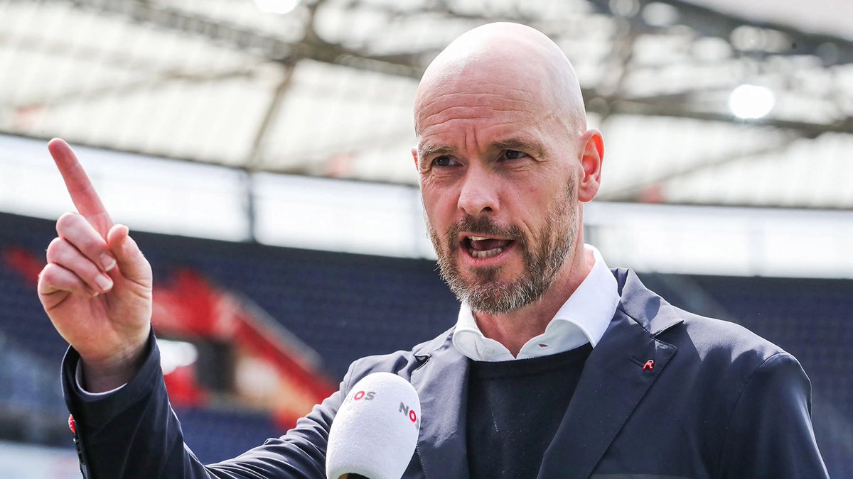Erik ten Hag has said Man United will be in the top 4 by Christmas, even if he has to write the song himself.!