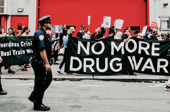 🏴‍☠️The war on drugs has ravaged communities, devastated families, and fueled mass incarceration. It's time to embrace science and compassion, not failed policies.💯 #EndTheWarOnDrugs #HarmReduction #TreatmentNotPunishment'