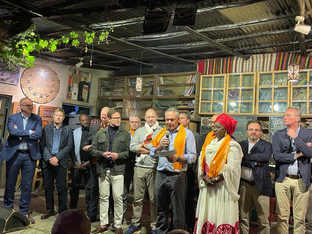 Roland Kobia (@rolandkobia) on Twitter photo ยซย He for Sheย ยป yesterday at Fendika to say #NoExcuse !
Male ambassadors organised an event to raise awareness on #GenderBasedViolence with <a href="/unwomenethiopia/">UN Women Ethiopia</a>.
#OrangeTheWorld #OrangezLeMonde #GBV #16DaysOfActivism #16Days ยซย He for Sheย ยป yesterday at Fendika to say #NoExcuse !
Male ambassadors organised an event to raise awareness on #GenderBasedViolence with <a href="/unwomenethiopia/">UN Women Ethiopia</a>.
#OrangeTheWorld #OrangezLeMonde #GBV #16DaysOfActivism #16Days