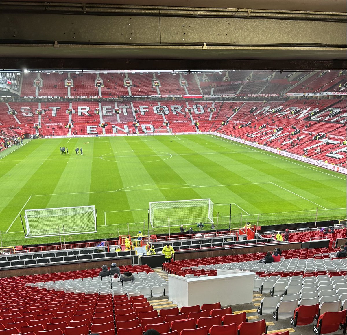 And this is why it was such a great day for our school kids, having an opportunity of a lifetime all thanks to ⁦<a href="/Experts_In_Air/">Mansfield Pollard</a>⁩. Not the result we wanted but such an amazing experience for everyone. Thank you ⚽️⚽️