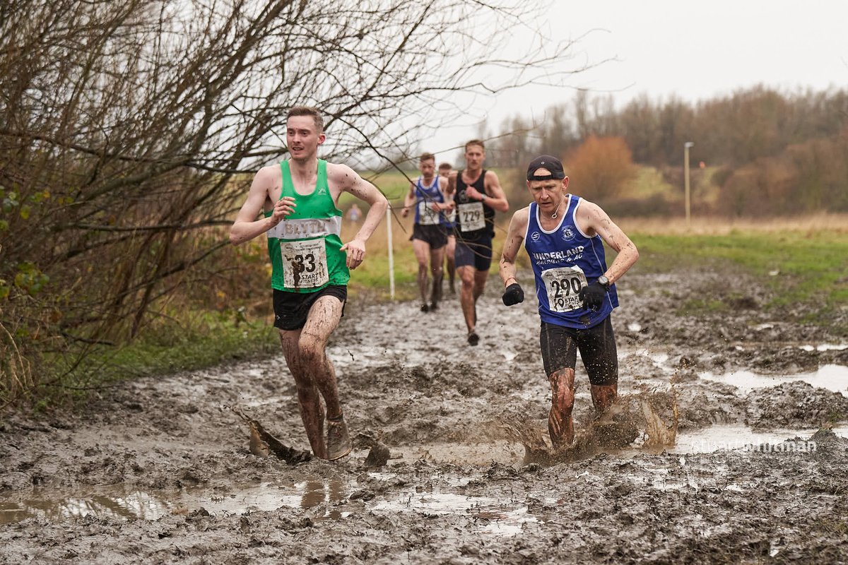 Challenging conditions yesterday at the @NECAAathletics #XC Championships in Temple Park, South Shields. Credit to both the competitors and officials for putting on a great event. #mudisgood #crosscountryrunning #fastrunning