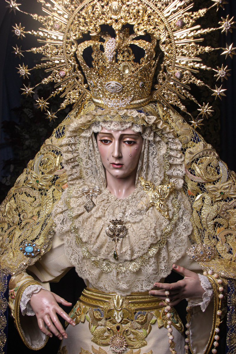 "Lagrimas en San Juan" - Reportaje de estudio a María Santísima de Lágrimas y Favores 
<a href="/lagrimasyfav/">Lágrimas y Favores</a> 
<a href="/rcfusionadas/">Cofradías Fusionadas</a> 

#CofradíasMLG