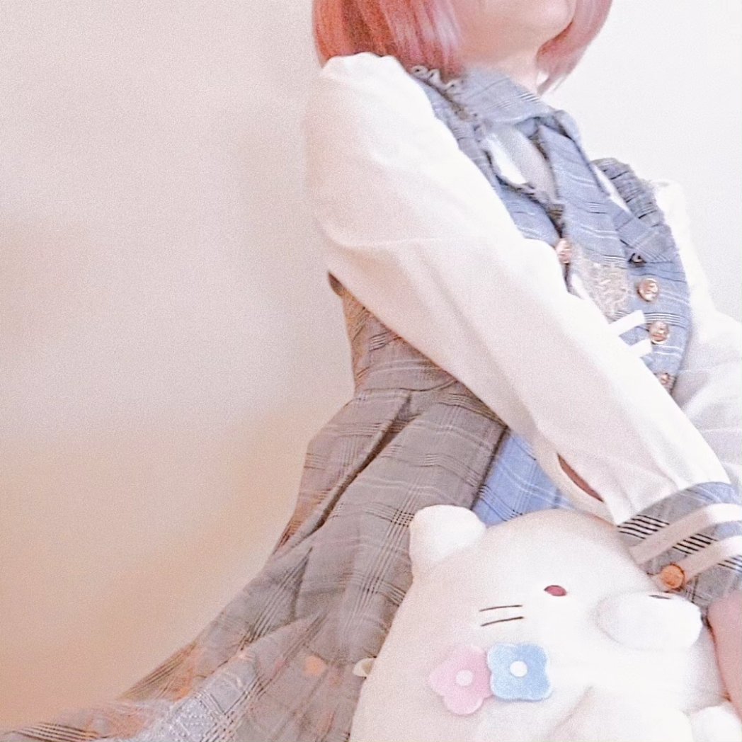 usatujii's tweet photo. 【lolita 学院】
可愛い服と可愛い女の子❤️
でしょう？( *´꒳`*)◞♡ https://t.co/pjhXEA5pDy