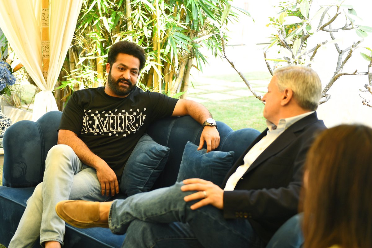 tarak9999's tweet photo. It was such a pleasure hosting you and your team for lunch Ted Sarandos. Enjoyed our conversation and the afternoon spent together indulging in our love for movies and food. https://t.co/aD82mcM2MY