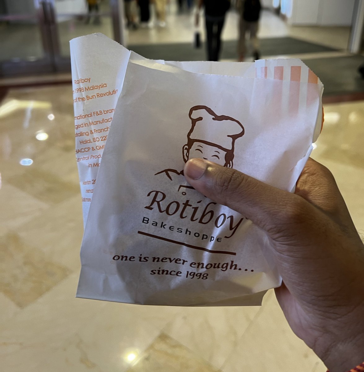 HausofHilton's tweet photo. Comfort food ✨ protect it at all cost https://t.co/s9s8H5uqkf