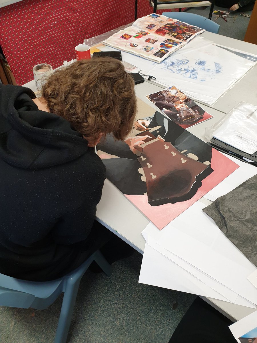BlairgowrieART's tweet image. Our AH Art &amp;amp; Design pupils working hard on outcomes for the Expressive Arts Show next Thursday night! 🥰 #creativedecisions #workingtoadeadline #ideas #presentingtoanaudience