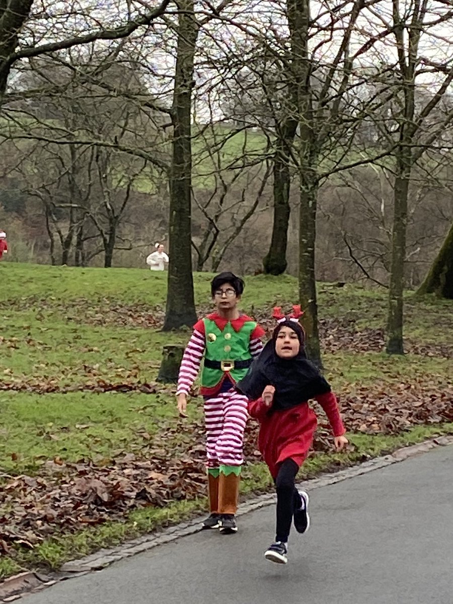 RochdaleSchoolGames tweet media