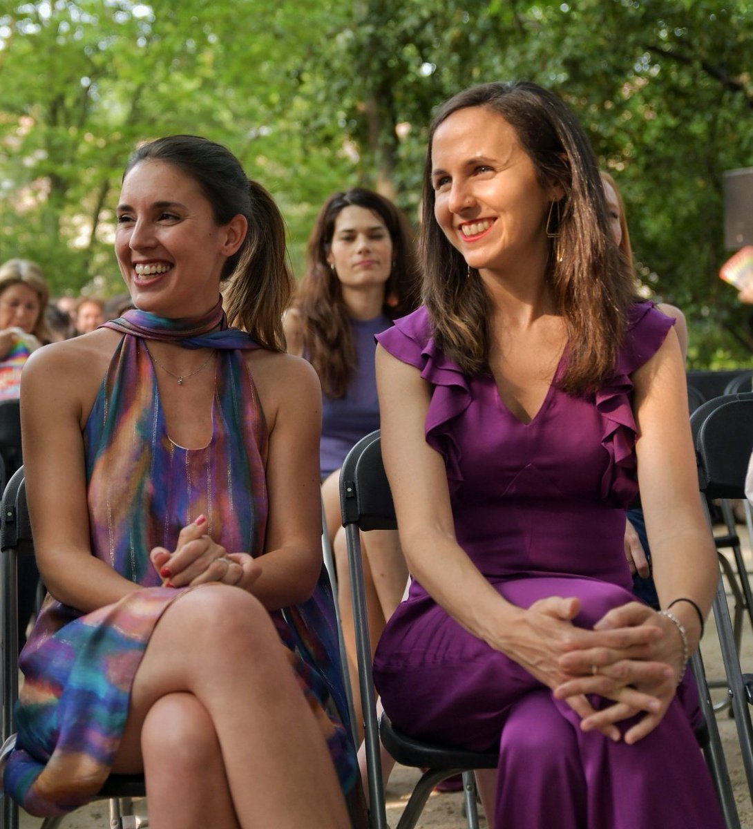 Buen momento para recuperar esto 👇🏻
Que no pare la campaña para unir cuentas de simpatizantes de
<a href="/PODEMOS/">Podemos</a>. Si nos unimos, somos más fuertes.
Si quieres, copia este tweet, dale a RT y si eres de Podemos sígueme y te seguiré. Ahora más que nunca, Podemos 
 #SiSePuede 
#YoConPodemos