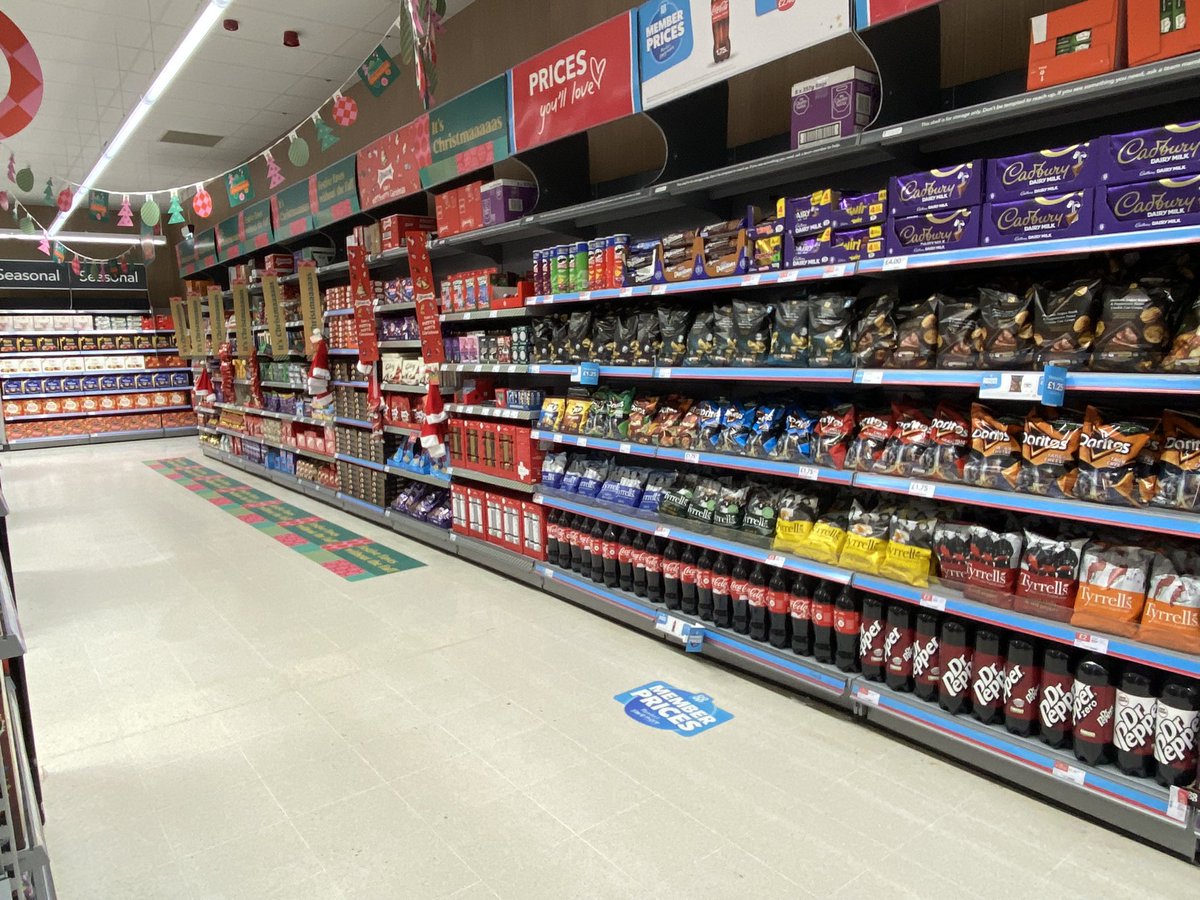 The best time of year 🎄Stores looking great today #coop #Holmfirth
