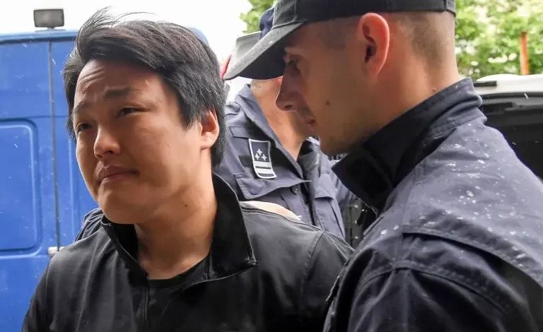 CryptoChangeTheWorld tweet media