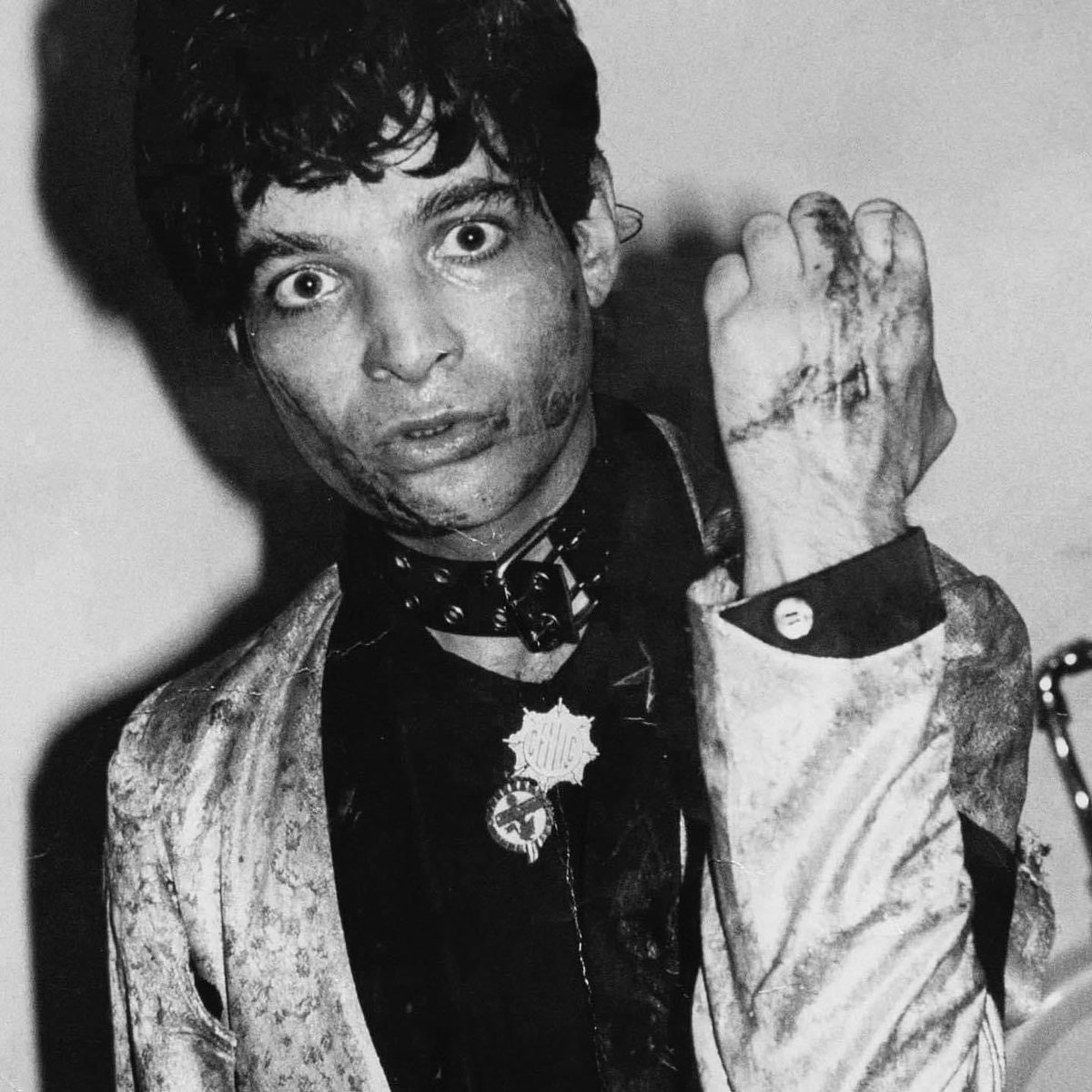 ALAN VEGA, 1978
PHOTO BY BOB GRUEN
#suicideband #alanvega #martinrev #punkmusicmass #bobgruen