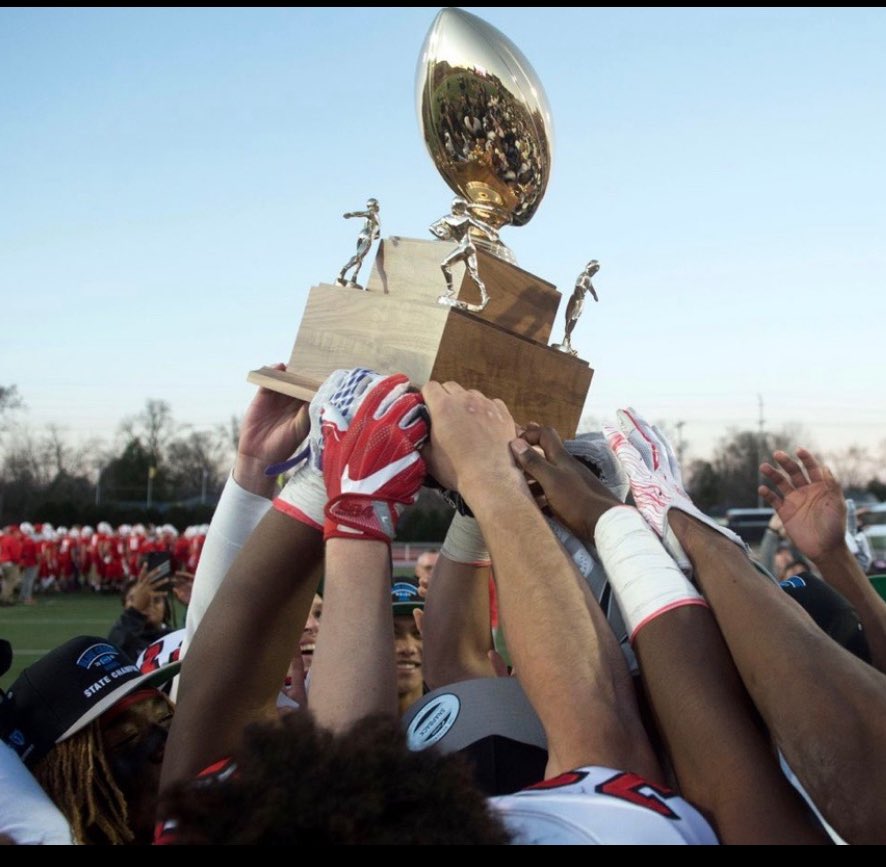 Special day in history: 
12/8/08 I was fortunate to be apart of <a href="/HillsboroFball/">Hillsboro Football</a> State championship staff 

12/8/19 I was blessed to be the HC  <a href="/CHS_Bobcat_FB/">Knox Central Bobcats Football</a> Completing back to back as TN state championships 

Special times and memories with great people, players, and communities