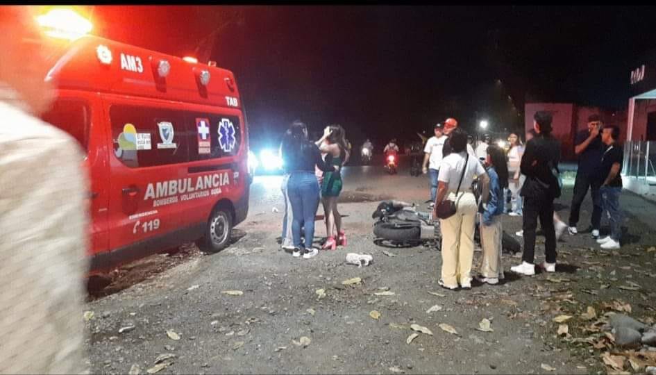 ValleAlinstante's tweet image. #BugaValle #ValleAlInstanteNoticias
Esta madrugada se presento un accidente de transito en la ciudad señora donde se vieron comprometidos dos Motociclistas,mas exactamente en la carrera 12, con calle 5sur., del barrio El Albergue de Buga,los organismos de socorro atend