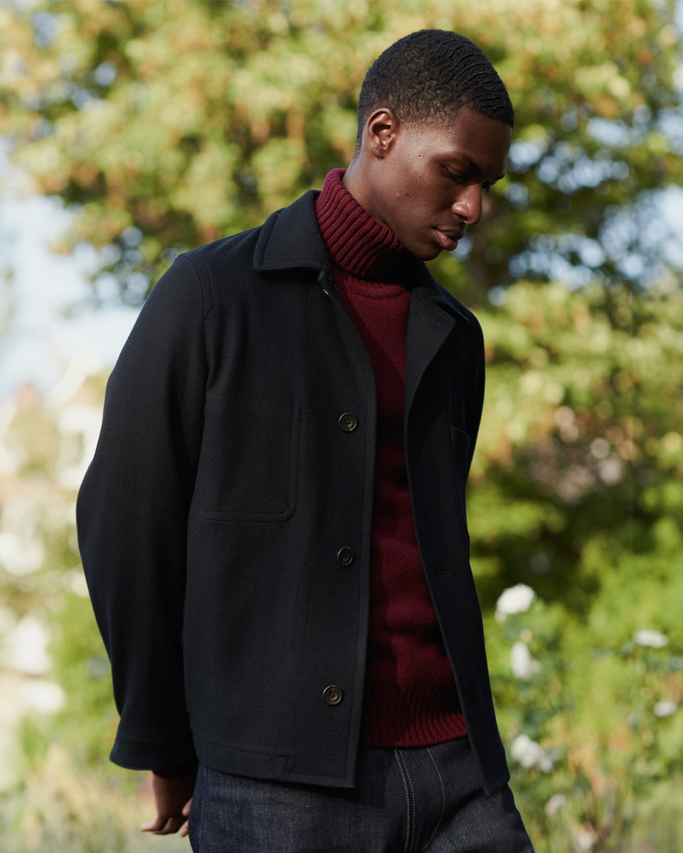 Introducing: The Arthur Woollen Chore Jacket Crafted from a superb quality 100% merino wool cloth from @AWHainsworth, our new Arthur jacket pairs perfectly with our Scottish-made knitwear, as worn here by Andrew. Take a closer look at the Arthur here: bit.ly/4aeQqSn