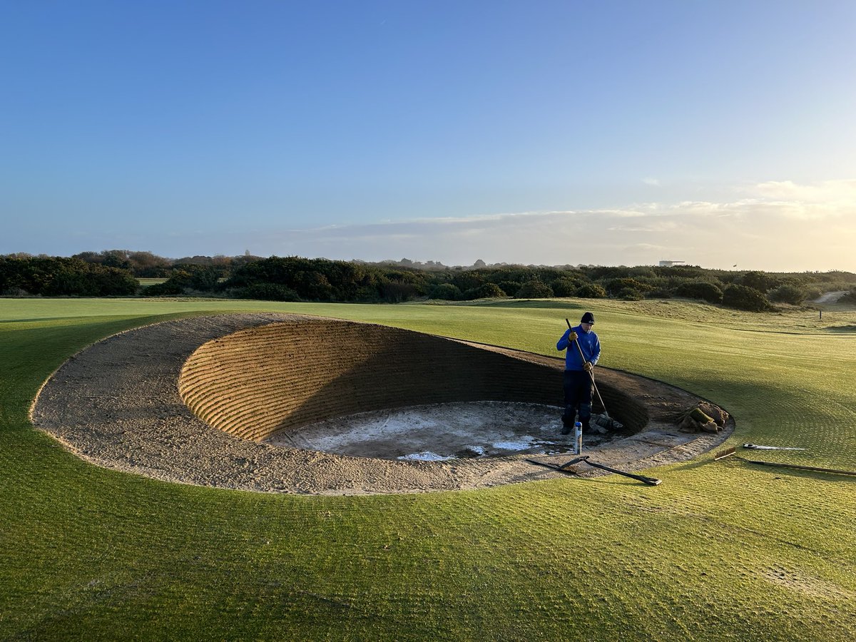 Graeme Roberts tweet media