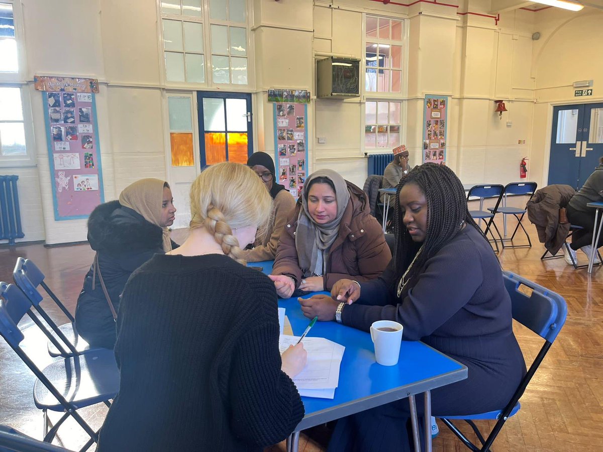 Busy coffee morning with parents @falconbrookSW11 school. We talked about lots of issues including housing, anti-social behaviour, and the desperate need for a safe crossing outside the school. Thank you to Stella and Sarah for hosting.