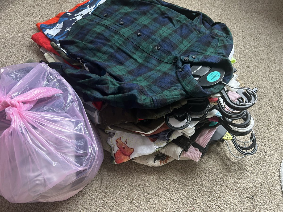 Mrs Constable tweet media