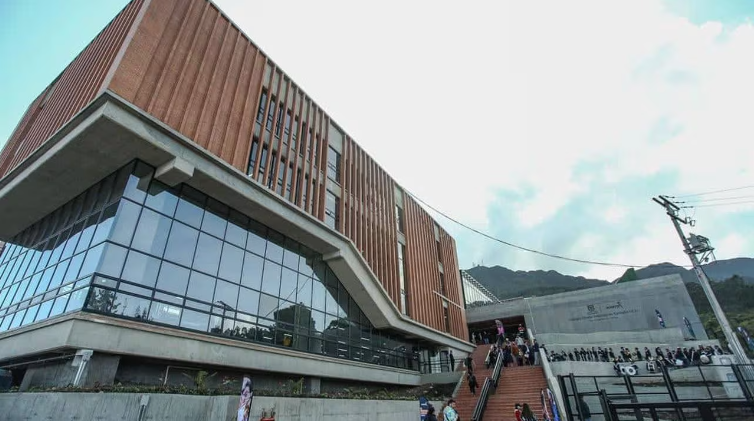 #Nación | Banco Mundial revela que muy pronto Bogotá será la mejor ciudad en materia educativa de América Latina
semana.com/nacion/bogota/…