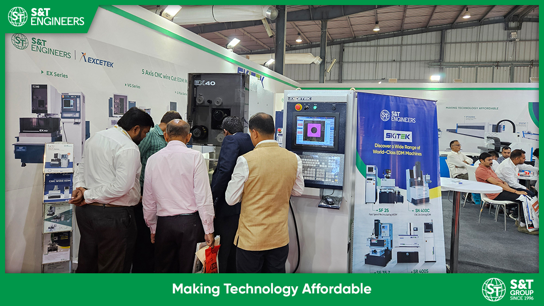 STEngineersPvt1's tweet photo. 🌟 Day 3 at #ENGIMACH2023 - a day filled with innovation and inspiration! Proud to represent S&amp;T Engineers, exploring the latest tech and forging meaningful connections in the world of engineering excellence. https://t.co/PaLyTByHuM