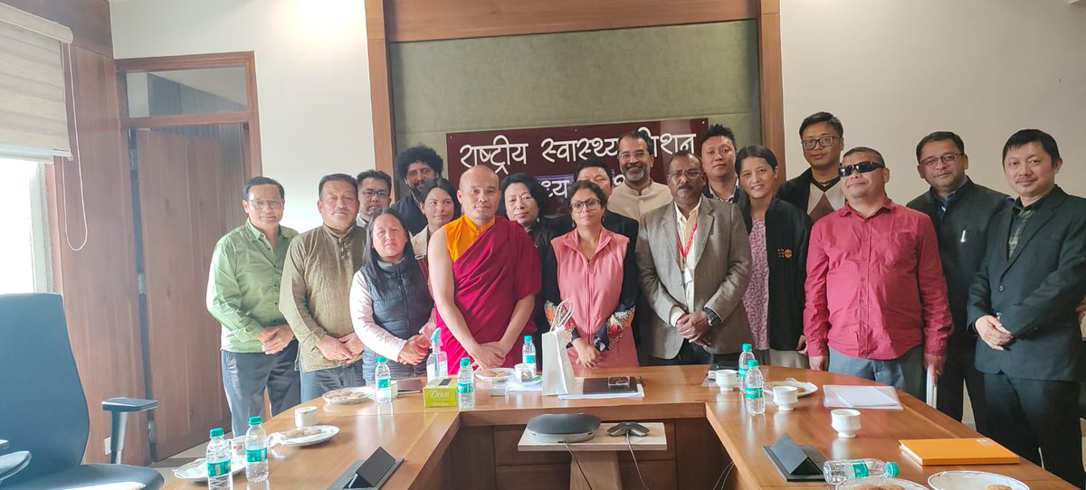 NHM_MP's tweet image. On December 8th, NHM Mission Director Ms. Priyanka Das met with the delegation to discuss further collaboration.

#MPHealth #AdolescentHealth #SchoolHealth #Bhutan #RKSK #NHMMP @MoHFW_INDIA @healthminmp