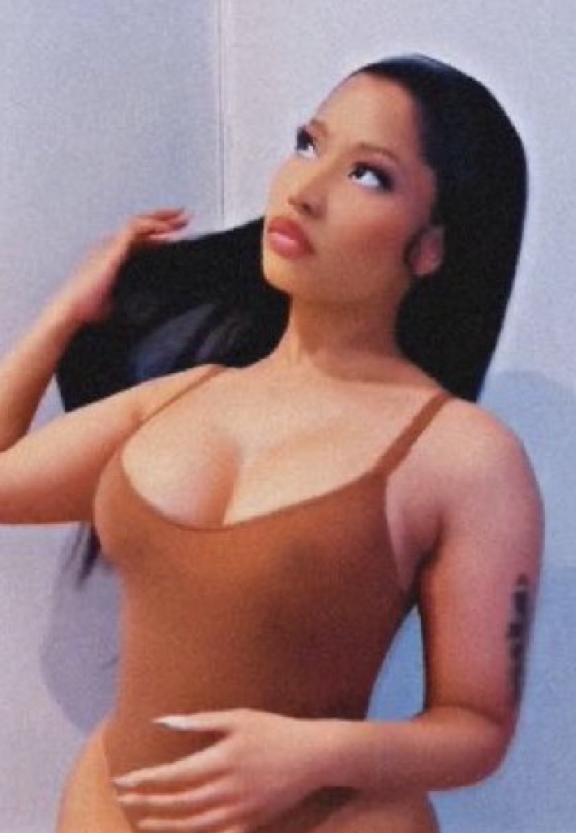 Happy birthday To the Queen 😍 #PinkFriday2 #GagCity