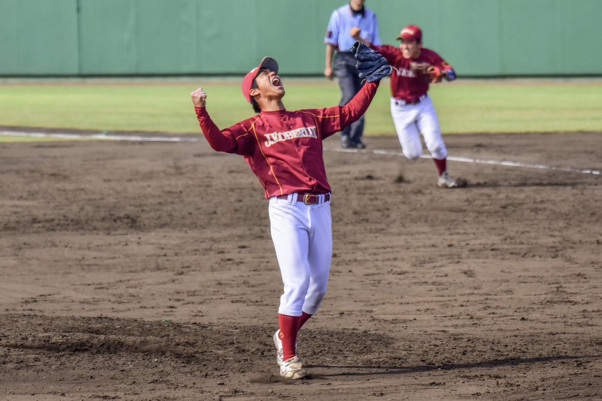 baseball_2518's tweet photo. 桜美林大学のスーパースター
首都リーグの誇り
新天地でも輝いて！！！

頑張れ、佐々木千隼投手。応援しています。 https://t.co/9UArCtmGcr