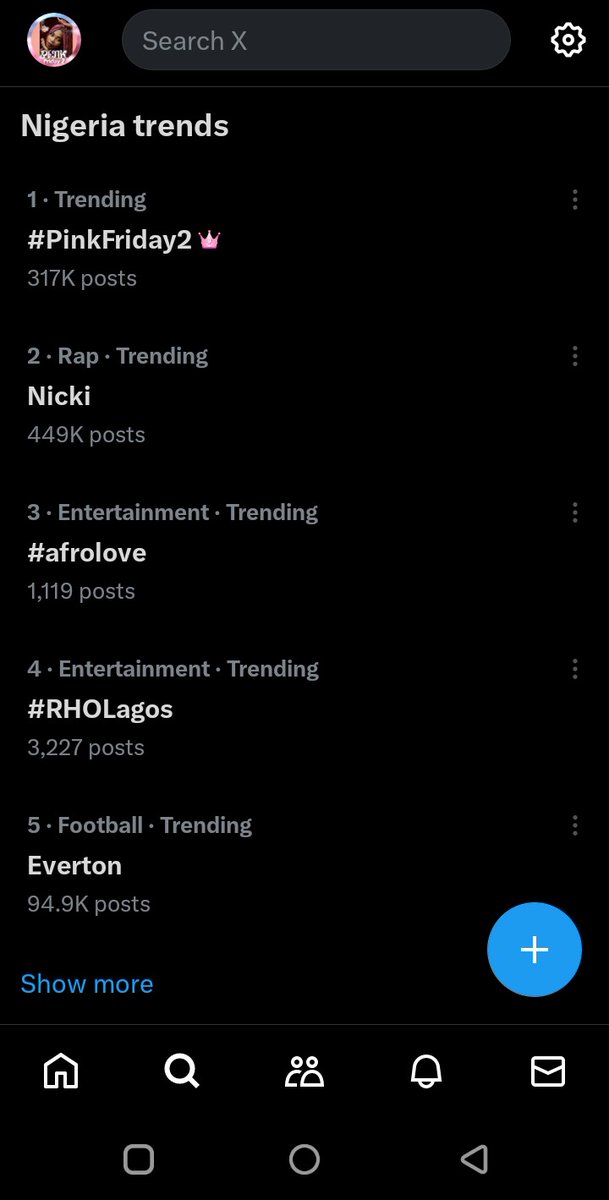 Jany____'s tweet image. Been trending on #TwitterNG @NICKIMINAJ we love you down 😍 #PinkFriday2