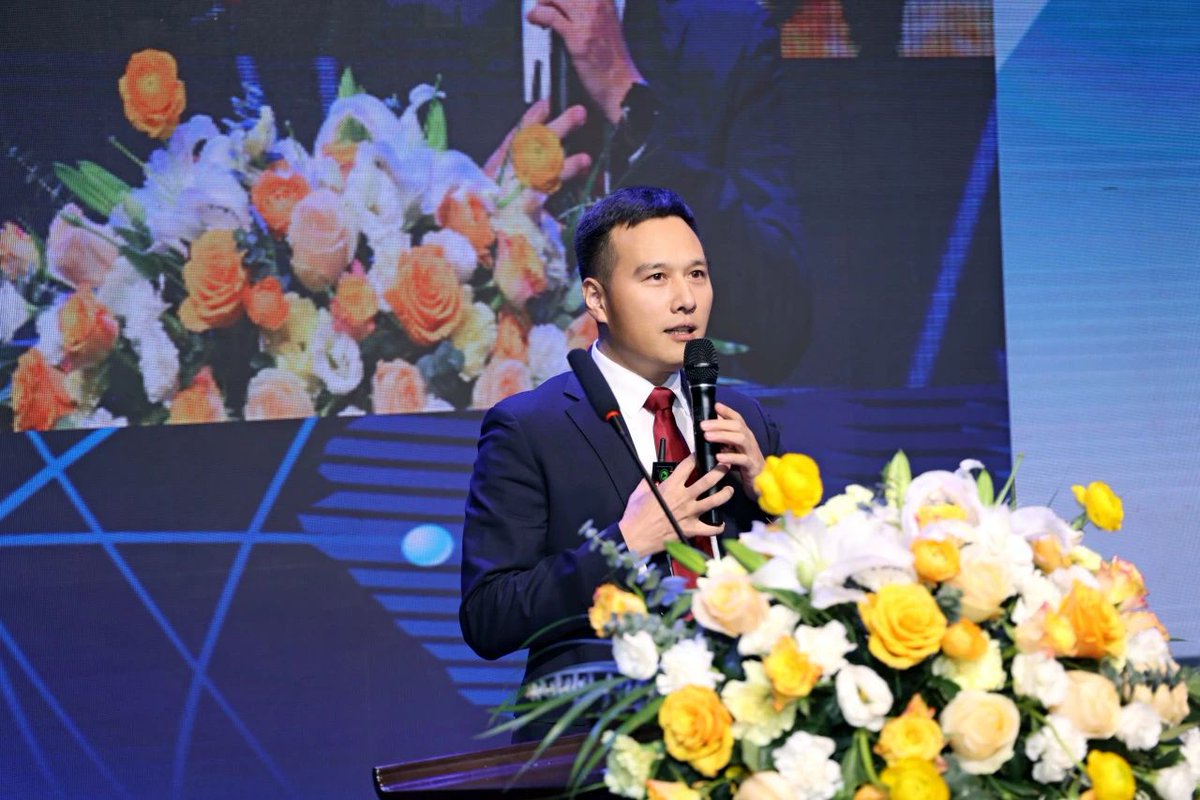 EVE Energy tweet media