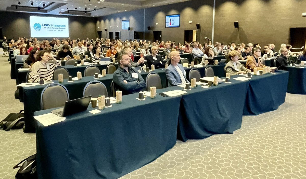 Metka Lenassi (@lenassimetka) on Twitter photo Always a full room at the <a href="/IsevOrg/">ISEV</a> Symposium on #extracellularvesicles in Nervous System 😍 @IsevComms @Neri_lab <a href="/KennethWWitwer/">Kenneth W Witwer (he/him)</a> <a href="/hillandy/">Andy Hill</a> <a href="/Yanglab_Tufts/">Yongjie Yang_Tufts</a> <a href="/neuronlab/">Jason Howitt</a> <a href="/TsuneyaIkezu/">Tsuneya Ikezu</a> Always a full room at the <a href="/IsevOrg/">ISEV</a> Symposium on #extracellularvesicles in Nervous System 😍 @IsevComms @Neri_lab <a href="/KennethWWitwer/">Kenneth W Witwer (he/him)</a> <a href="/hillandy/">Andy Hill</a> <a href="/Yanglab_Tufts/">Yongjie Yang_Tufts</a> <a href="/neuronlab/">Jason Howitt</a> <a href="/TsuneyaIkezu/">Tsuneya Ikezu</a>