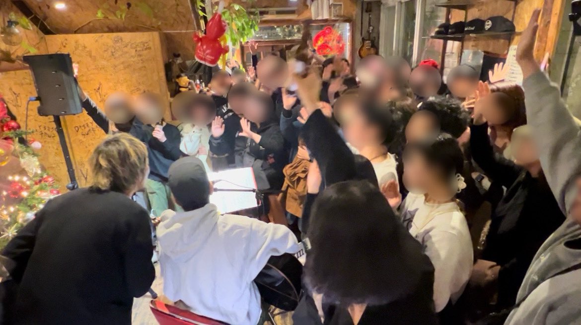 kumascratch's tweet photo. 2023.12.03 BEARJAM

クニタケ ヒロキ（THE FOREVER YOUNG）
菊池 信也（OVER ARM THROW）

皆さんどうもありがとうございました最の高🤘❤️‍🔥🤘
ざす。

#bearjam #ベアジャム #クニタケヒロキ #theforeveryoung #菊池信也 #overarmthrow #stepuprecords #keyworld #ざす #bearsdiner #ベアーズダイナー https://t.co/55OpczuKtg