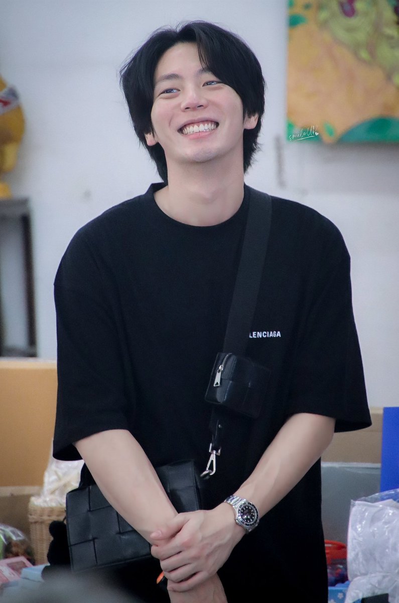 SmileUp412's tweet photo. รอยยิ้มที่ทำให้โลกสดใส
แรงใจวัยทำงาน คิดถึงน้องอัพจุงเบย 🤍
#uppoompat @uppoompat https://t.co/BF9EbwwiK3