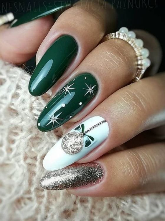 CLetitia_'s tweet photo. Thread: Inspiration Manucure de Noël.😍🎄

Si vous reproduisez un de ces modèles, venez partager avec nous ici.😍 https://t.co/GEYtAYNqwY