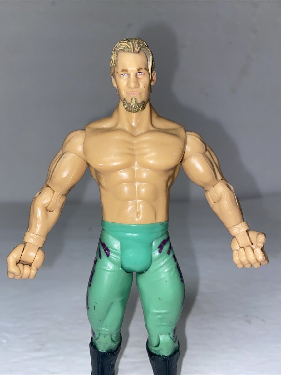 My favourite #ChrisJericho is when I was 7/8 and it was Christmas and my main present was a figure of you in green tights. Opened all of them didn’t get it, turns out my aunt who was visiting (known for awful gifts) had actually got me it, best Christmas EVERRRR. #JerichoContest