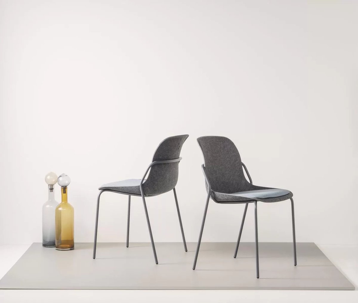 workspaceshownl's tweet photo. 🪑 Introducing Felt Fine by @Vepaoffice : A Sustainable Seating Solution! Discover the Elegance and Sustainability of Felt Fine. Know more here https://t.co/KGfeyzB93t

#WorkspaceDesignShow #Vepa #FeltFine #SustainableSeating #RecycledDesign 🪑✨ https://t.co/pczRCLfiU8