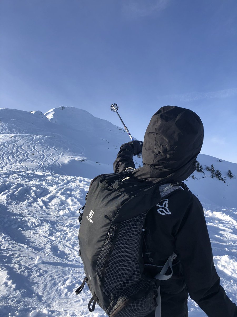 loramen's tweet photo. LEGEÉTTE DU MIRANTIN🏔️
Gaurko onena, zalantzarik gabe, astebetean hirugarrenez Mont Blanc ikustea. Maiteminduta nauka!
#areches #arechesbeaufort #alps #alpeak #beaufort #beaufortain #pierramenta #esquimo #montblanc #grandmont #euskarazbizi #euskarareneguna #mountainphotography https://t.co/acSygeLB9p