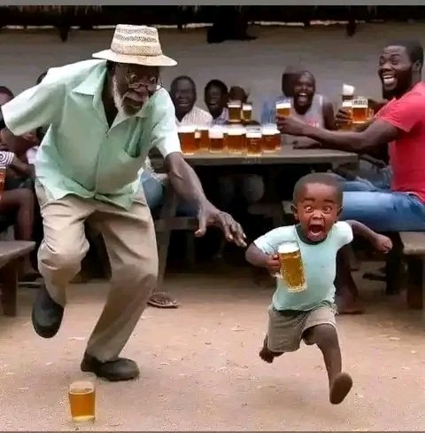 JavaGeneri2676's tweet image. Silly boy!!