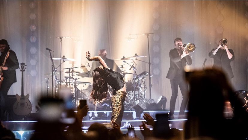 PARIS @accor_arena 18.03.2023 😍 Une soirée magique et mémorable qui restera gravée dans nos mémoires 🥰 Merci @jeniferofficiel et tes équipes ❤️ (Partie 2) 📸 : @PixelinePhoto_ / @jeniferofficiel #N9Tour