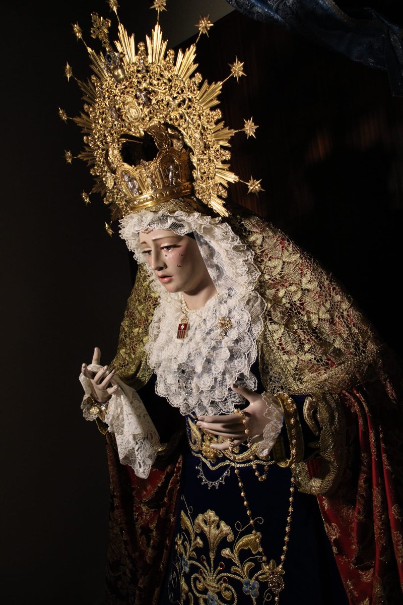 "Toda hermosa le cantan los hombres, tierna Madre, Reina celestial. Por la señora de los cielos te aclaman alabando tú gloria inmortal"

Hoy, 8 de diciembre, celebramos la solemnidad de la Inmaculada Concepción de María Santísima.