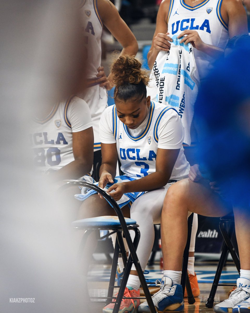 KiahzPhotoz's tweet photo. waz a good one 🫶🏼 #gobruins https://t.co/f9aJnnZ3MG
