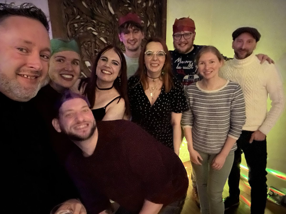 Mark Anderson tweet media